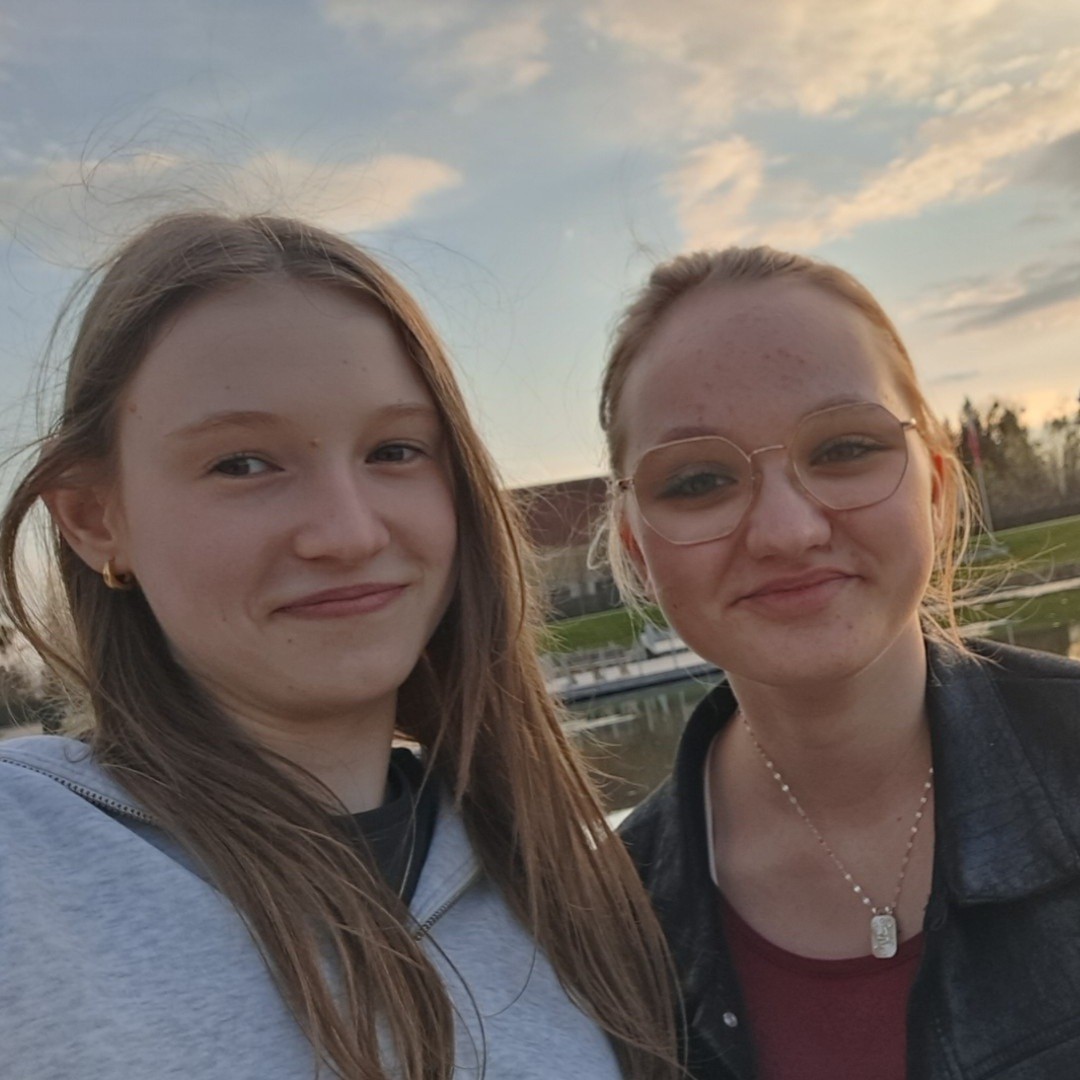 Mia2